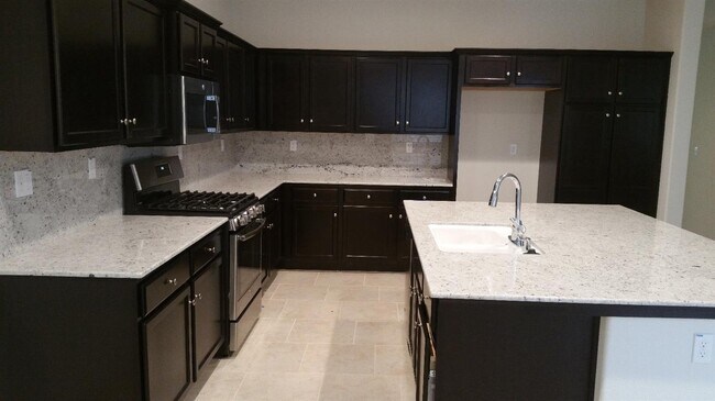 Foto del edificio - 3949 Dearborn Ave