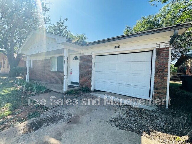 Foto del edificio - 1252 NW 101st St