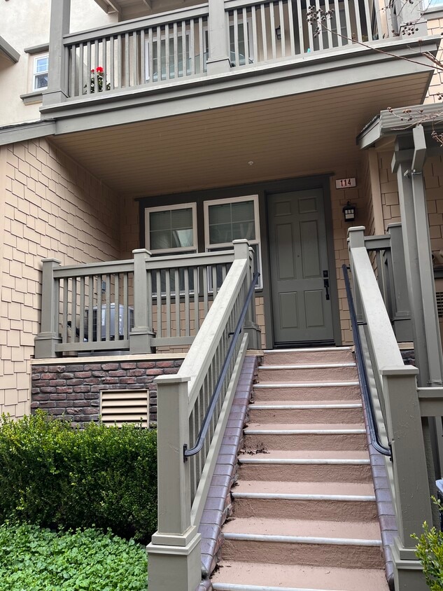 168 Gillette Pl Unit 114, Livermore, CA 94550 Condo for Rent in