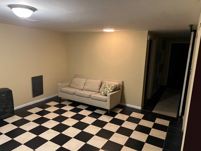Building Photo - 478 Titan Ct