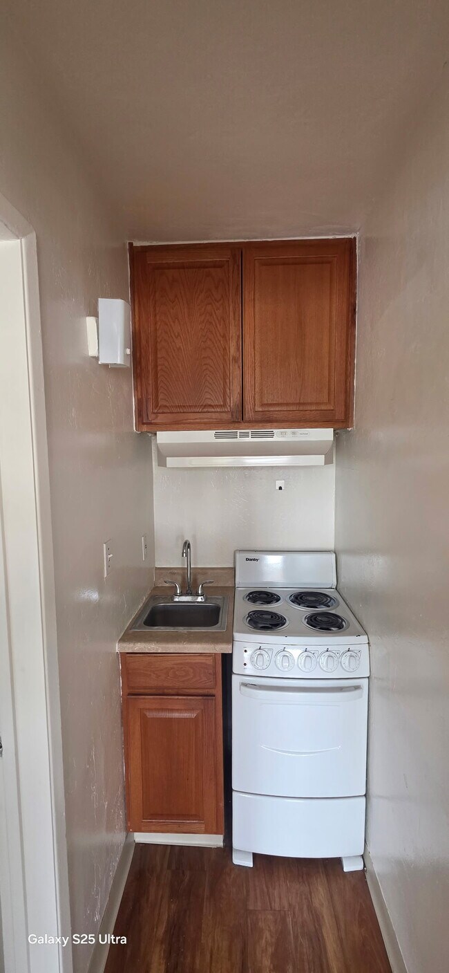 Foto del edificio - Apartments on Cass St.