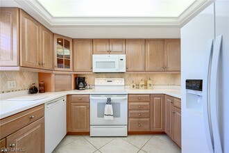 Building Photo - 1100 9th St S