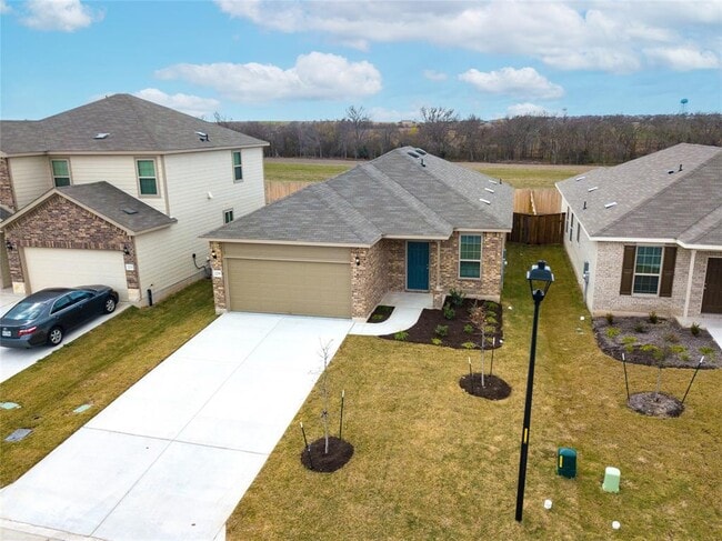 Building Photo - 229 The Duke Dr