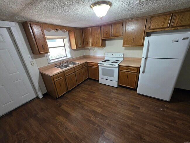 Foto del edificio - 5101 B B Cir