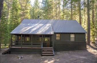 Building Photo - 7400 River Rd