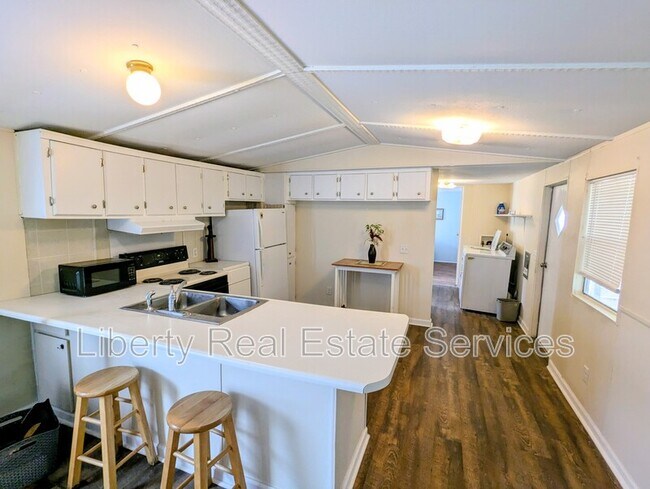 Building Photo - 106 Faye Dr