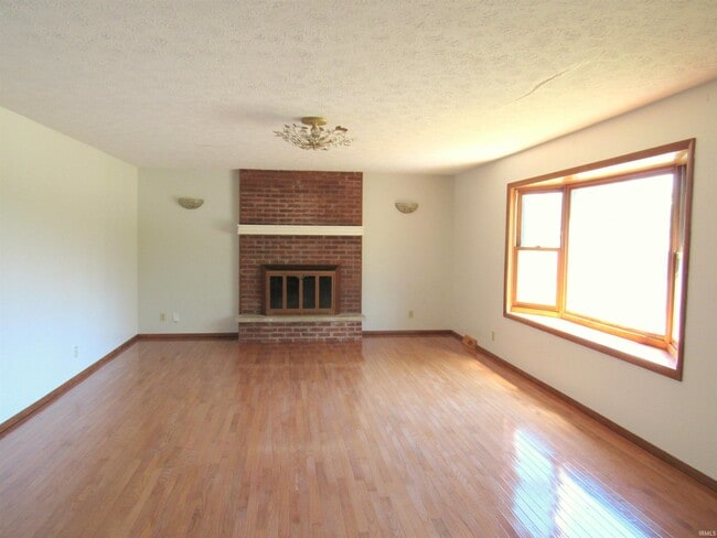 Building Photo - 4401 E Cambridge Ct