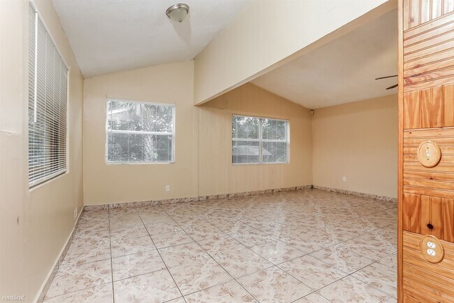 Building Photo - 3 br, 2 bath House - 5180 LAKE NINA DR