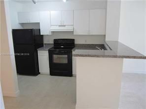 Foto del edificio - 12172 St.Andrews Place, #211