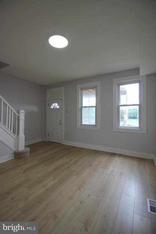 Foto del edificio - 510 Hurley Ave