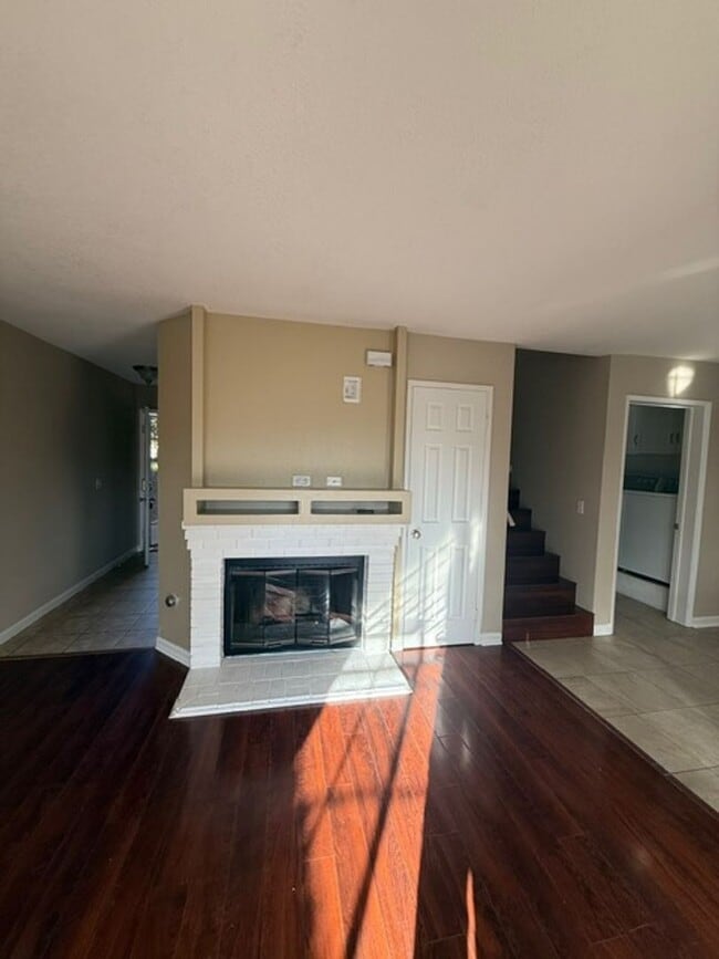 Foto del edificio - Very nice updated condo in beautiful Granite hills Neighborhood