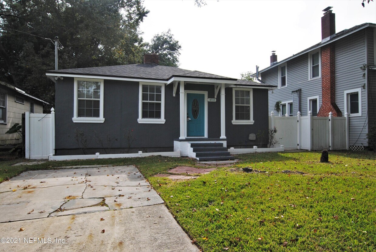 Primary Photo - 4532 Polaris St