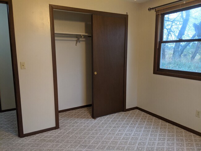 Bedroom #2 - 9914 Schlabach Ave NE