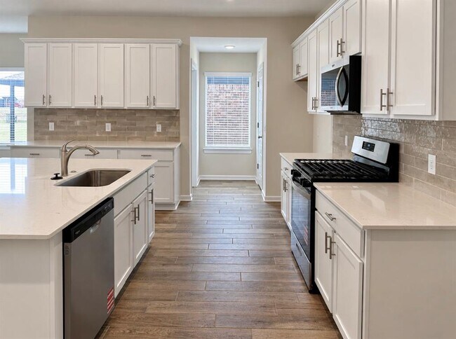 Foto del edificio - 1236 Mahogany Ln