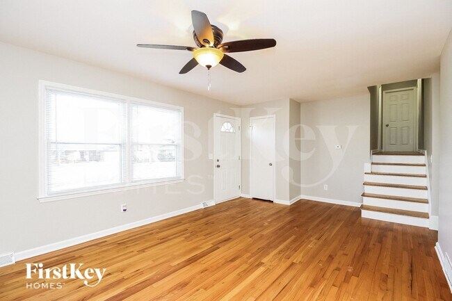 Foto del edificio - 7310 Flint Dr