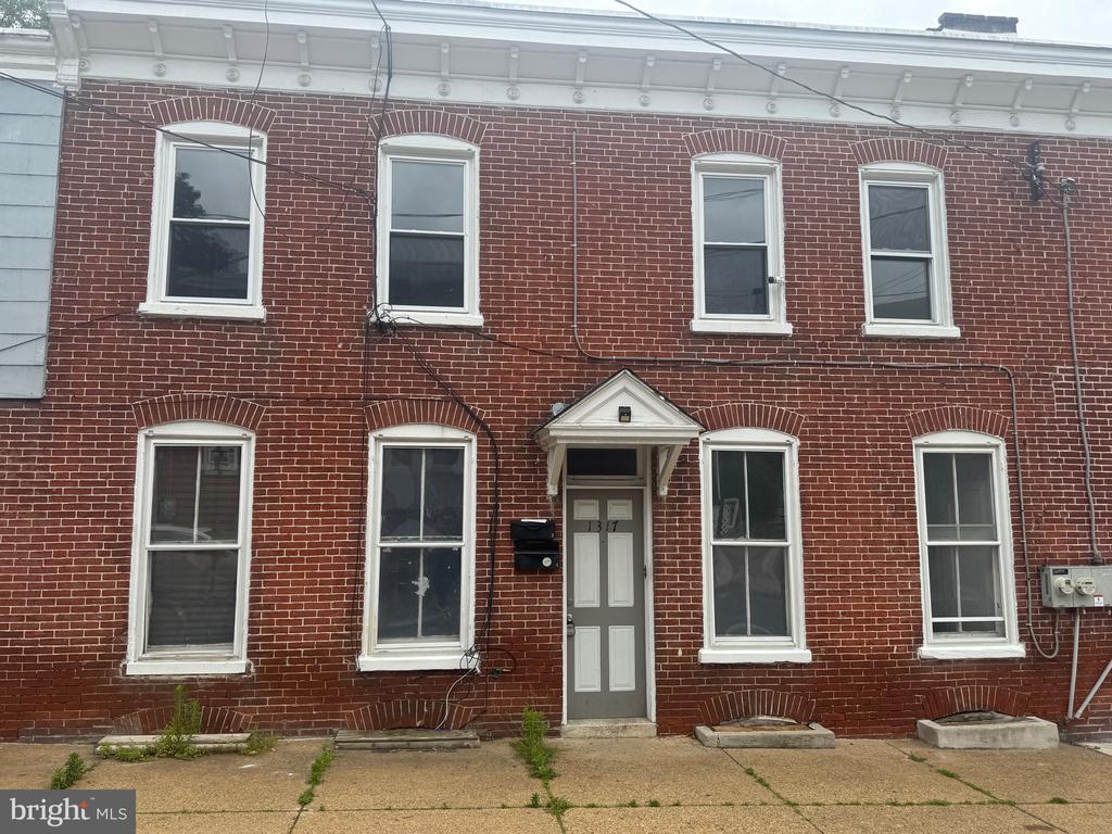 Primary Photo - 1317 W 3rd St