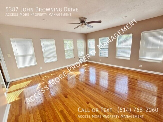 Foto del edificio - 5387 John Browning Dr