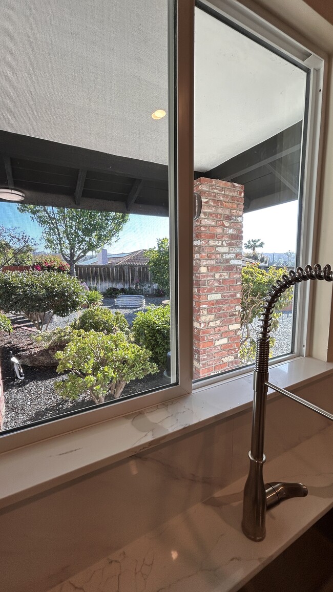 Building Photo - 12375 Prado Ct