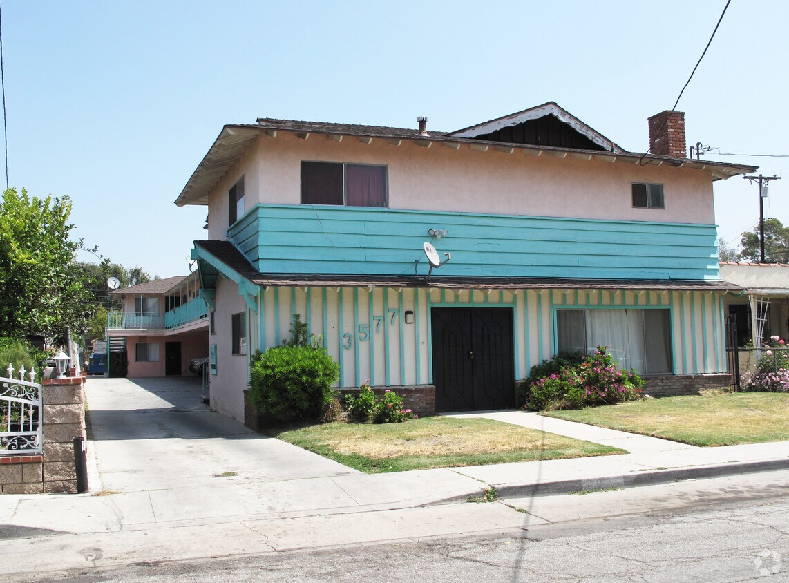 Primary Photo - 3577 Platt Ave