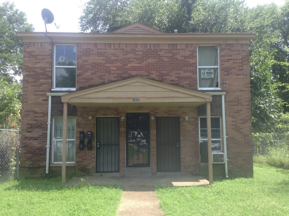 Primary Photo - 353 Laclede Ave