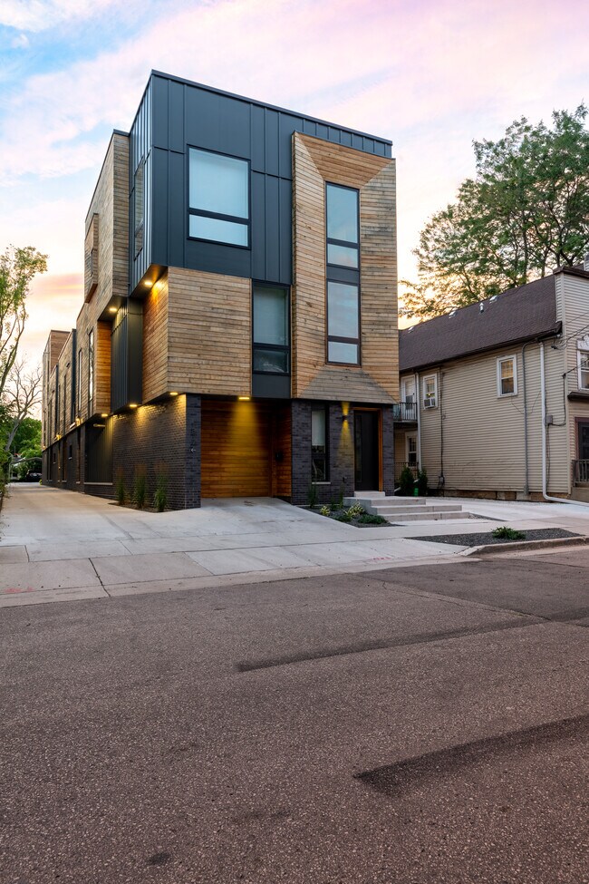 Foto del edificio - 1817 N Arlington Pl