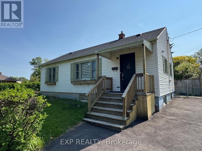 Building Photo - 13 McPhail Crescent