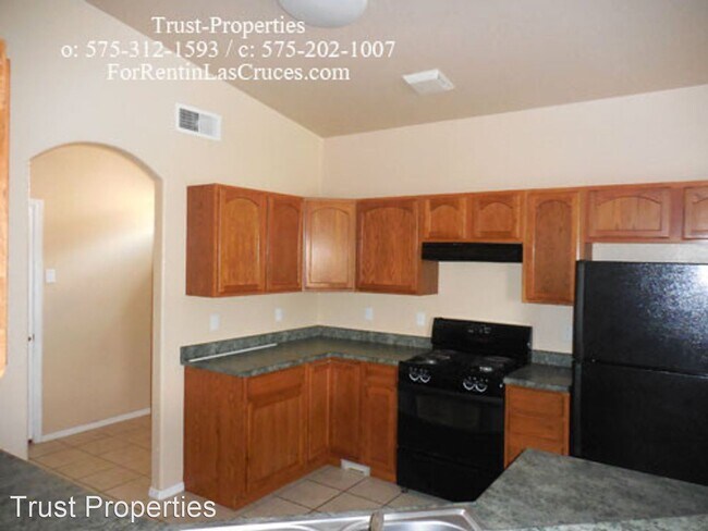 Building Photo - 4 br, 2 bath House - 1192 Gunsight Peak