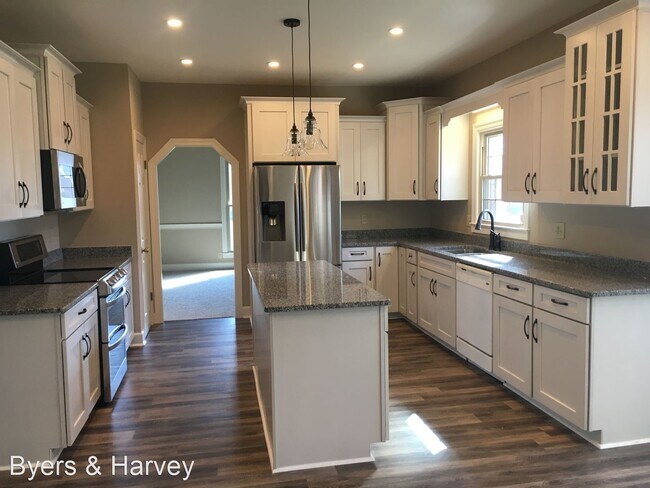 Foto del edificio - 3 br, 2.5 bath House - 2841 Trelawny Drive