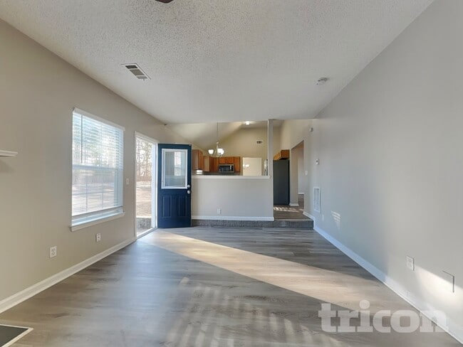 Building Photo - 816 Marcus Ln