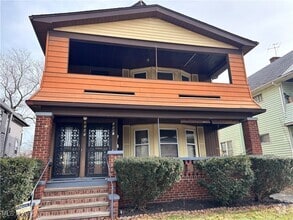 Building Photo - 1247 E 137th St