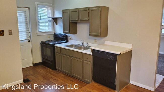 Building Photo - 2 br, 1 bath House - 9438 Romaine