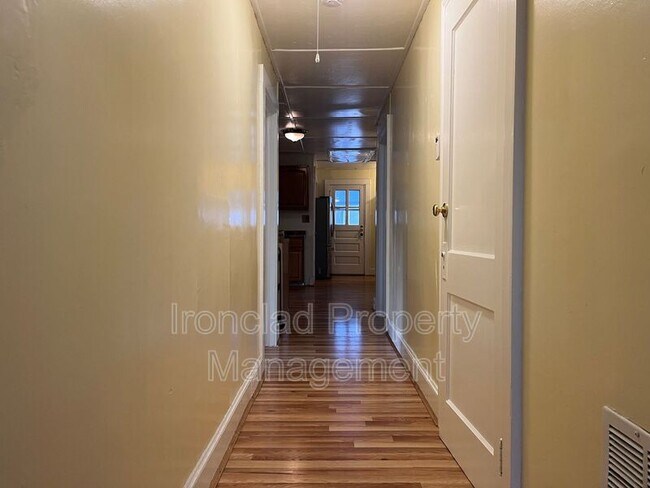 Foto del edificio - 66-68 Prospect St