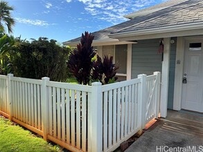 Building Photo - 94-970-970 Lumiauau St