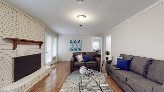 Foto del edificio - 4101 Easthaven Drive