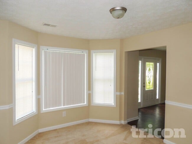 Foto del edificio - 8036 Harmony Lakes Dr