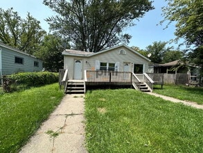 Building Photo - 3464 Iowa St