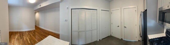 Building Photo - 205 Witherspoon St