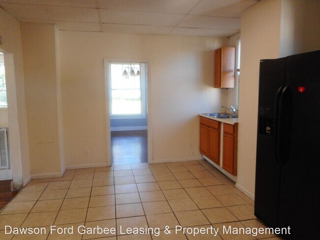 Building Photo - 4 br, 2 bath House - 1114 Taylor Street