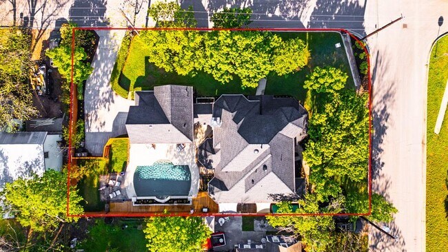 Foto del edificio - 1601 Forest St