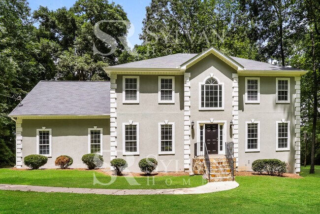 Building Photo - Your dream home awaits!