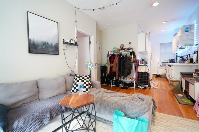 Photo - 57 Westland Ave Apartment