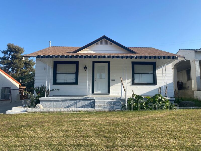 705 Philippine St, Taft, CA 93268 House Rental in Taft, CA