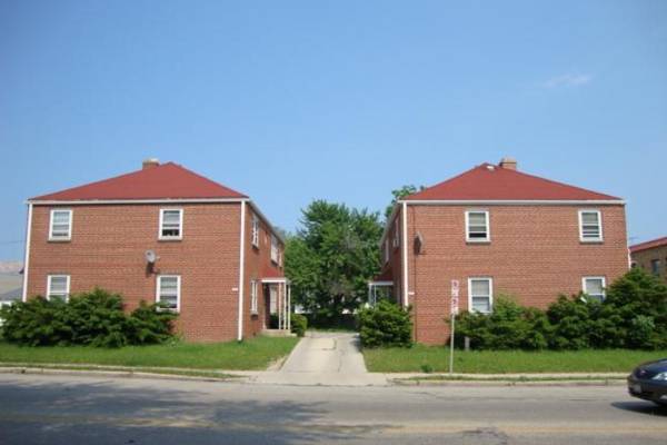 Foto del edificio - 2554 N Wauwatosa Ave