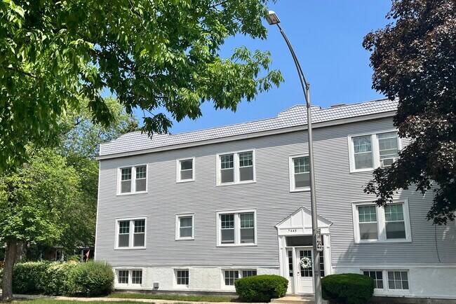 Photo - 7445 Jackson Blvd Apartments