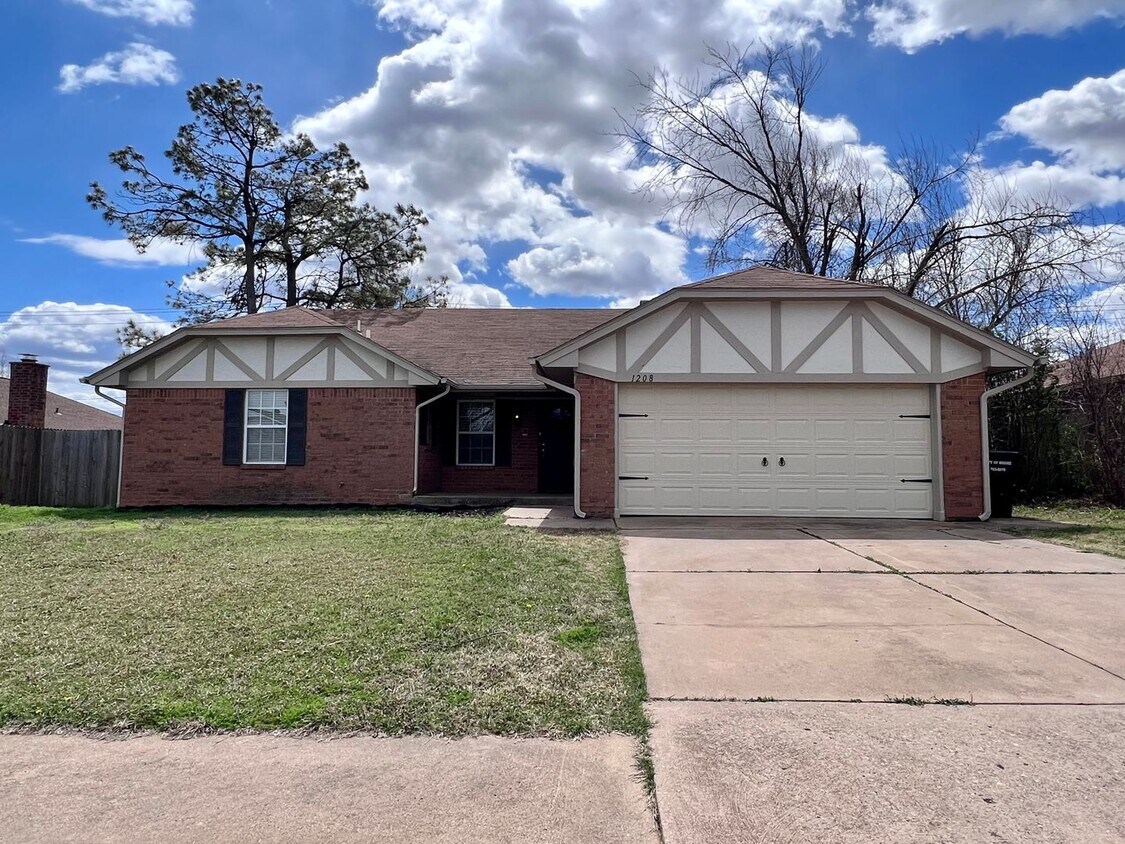 Great Home in Moore! - Great Home in Moore!
