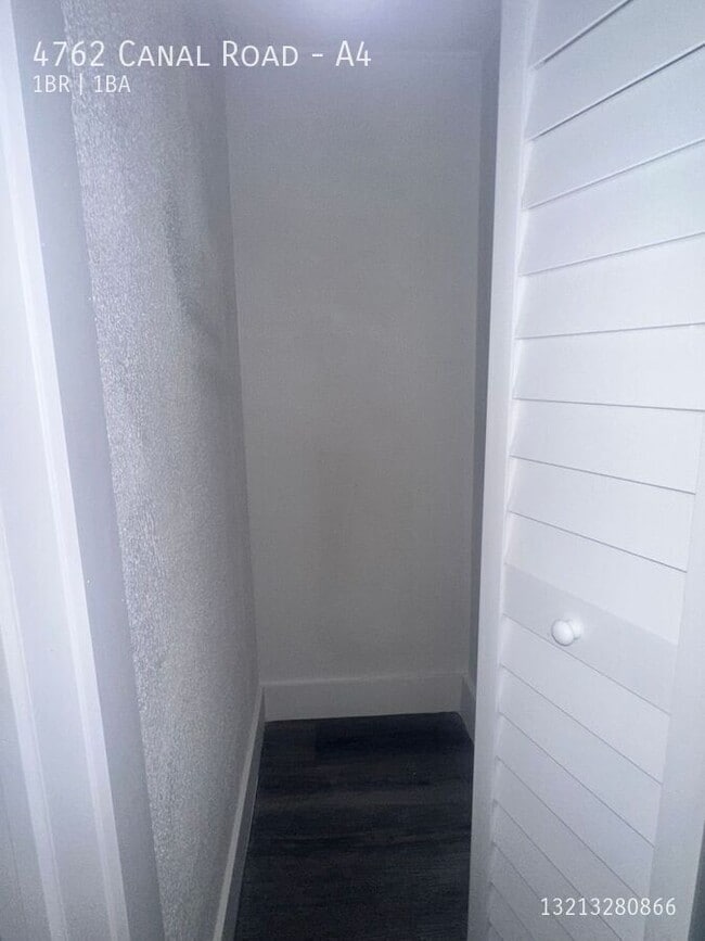 Foto del edificio - 4762 Canal Rd