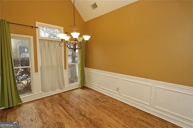 Foto del edificio - 1360 East Gate Ct SE