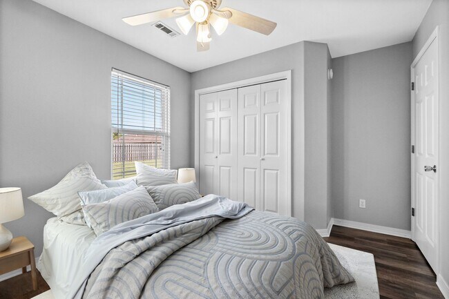 Foto del edificio - Beautiful Spacious Home w/ Community Clubhouse and Pool!