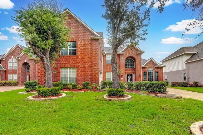 Building Photo - 4110 Royal Plantation Ln