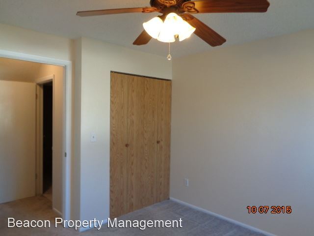 Building Photo - 3 br, 3 bath House - 3688 E. 118th Way
